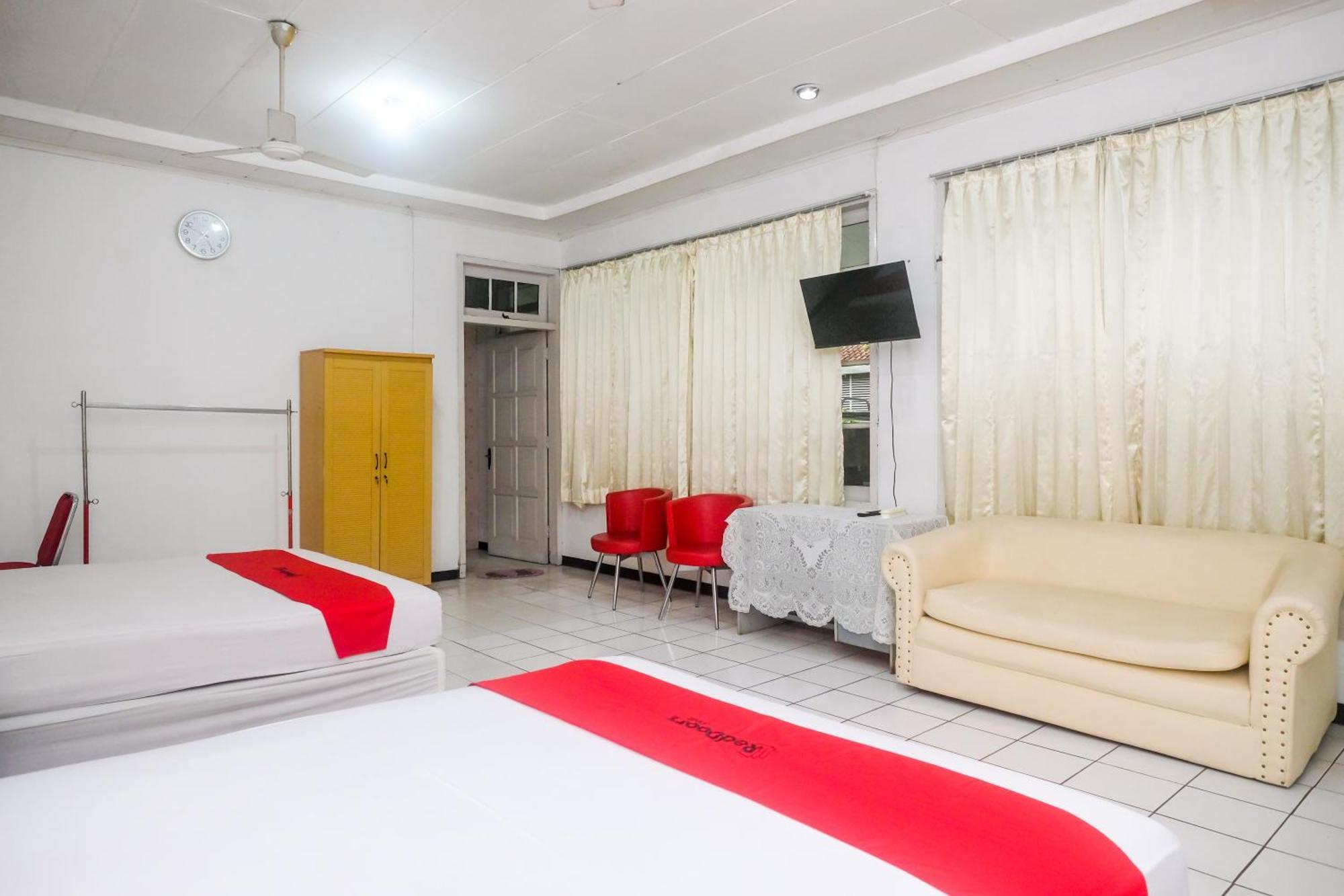 Reddoorz Syariah At Griya Raharja Klaten Екстер'єр фото