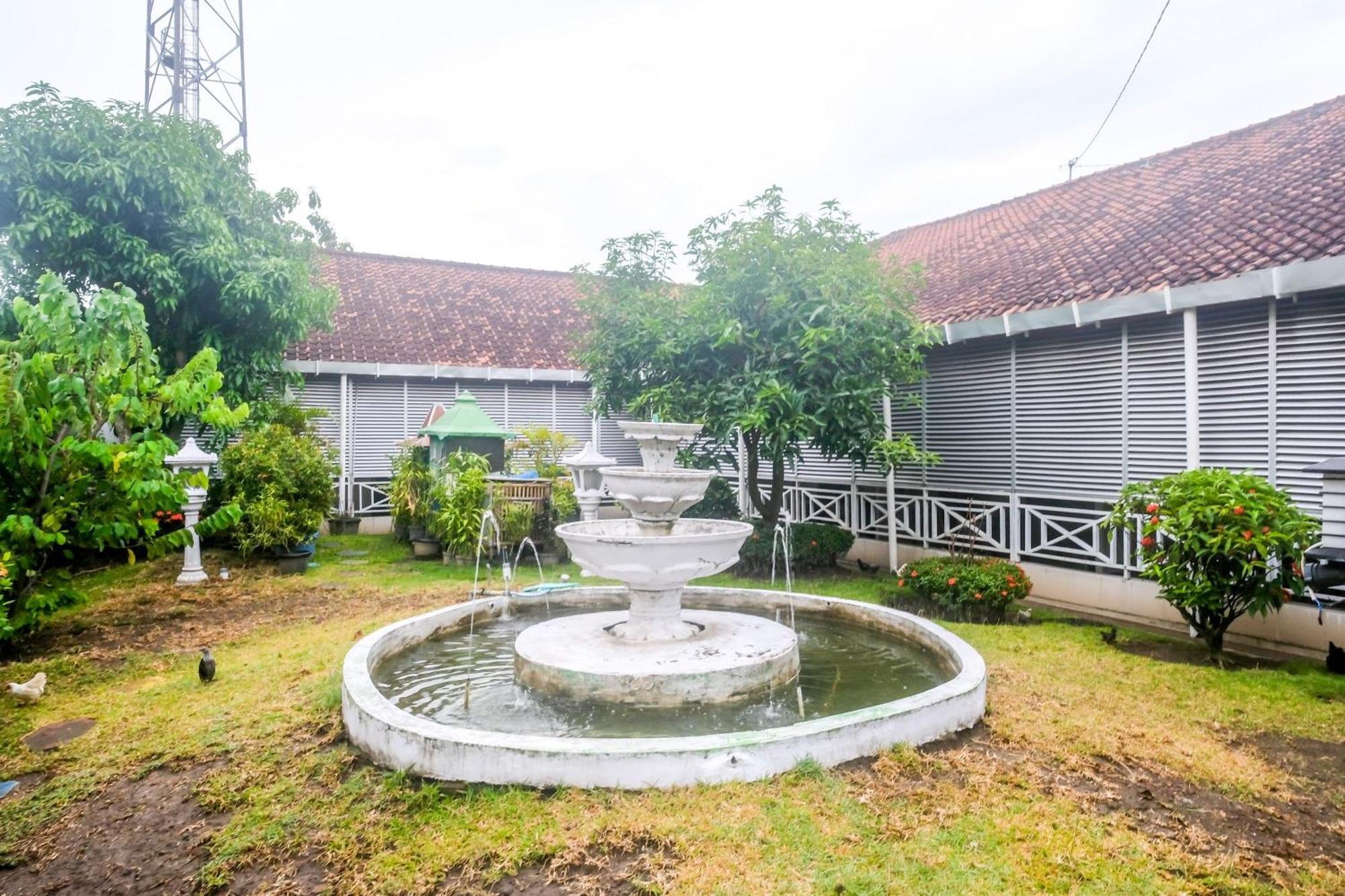 Reddoorz Syariah At Griya Raharja Klaten Екстер'єр фото