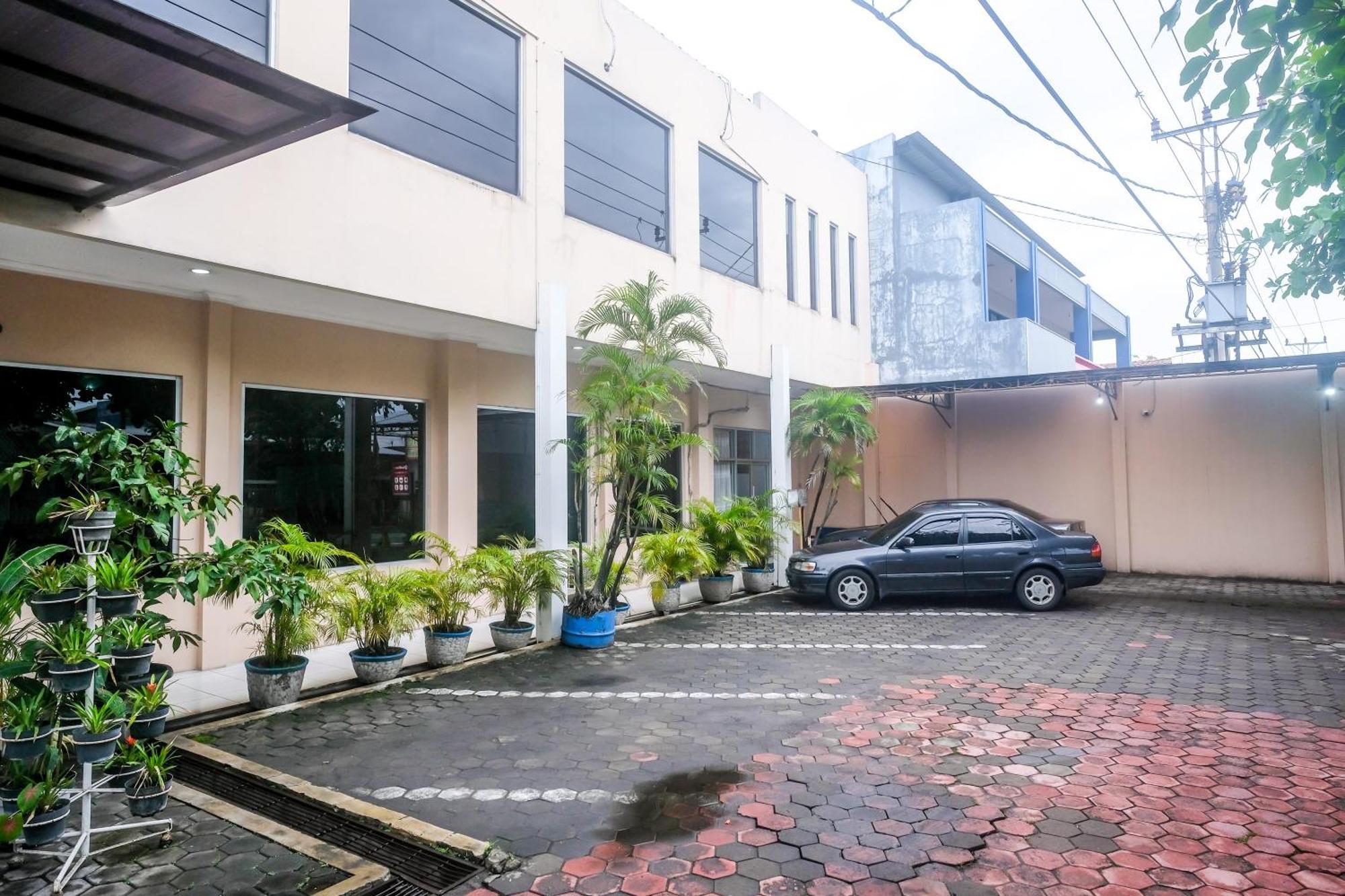 Reddoorz Syariah At Griya Raharja Klaten Екстер'єр фото